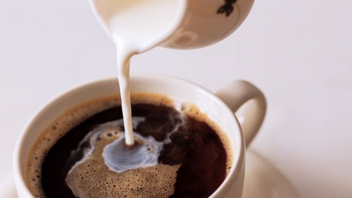 Πώς το γάλα στον καφέ προκάλεσε πονοκέφαλο στα γραφεία της Microsoft παγκοσμίως